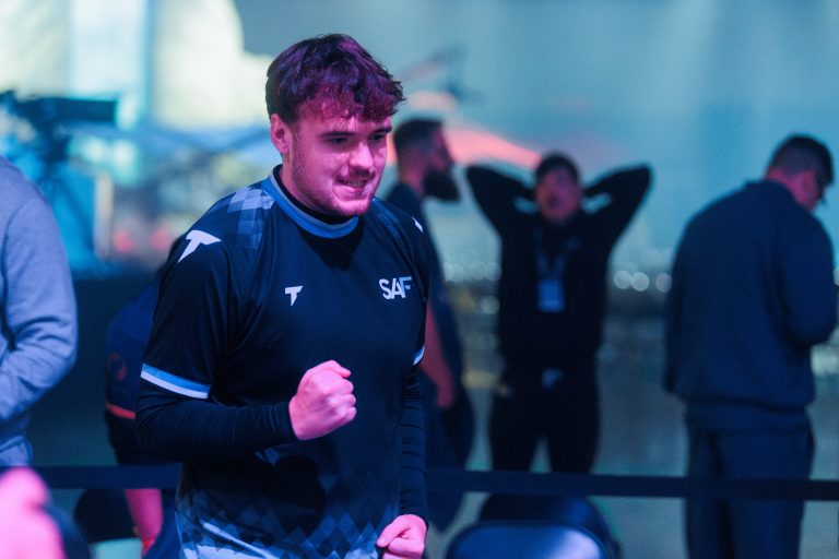 SAF player celebrating at an FC Pro event